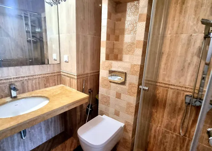 Carpe Palace Saints Constantine and Helena