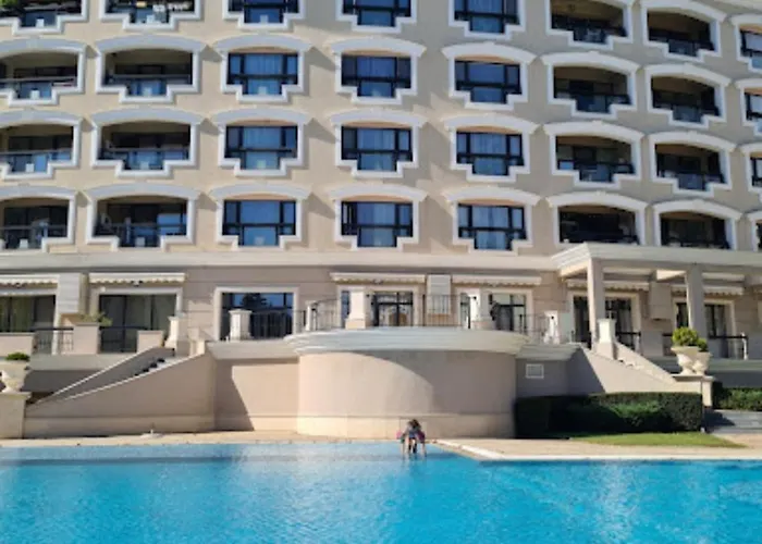 Carpe Palace * Saints Constantine and Helena